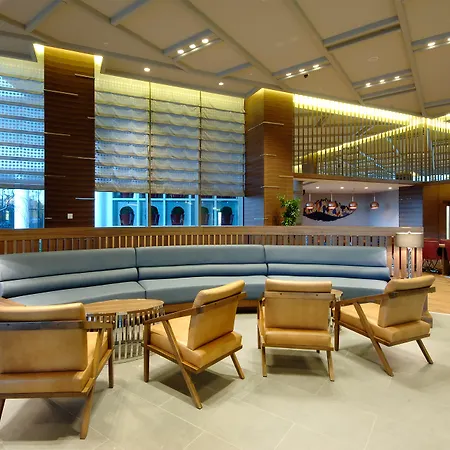 Hampton By Hilton Otel