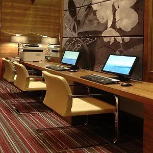 Hampton By Hilton Hotel
