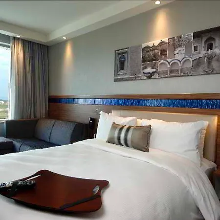 Hampton By Hilton Otel