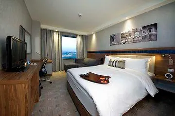 Hotel Hampton By Hilton Bursa